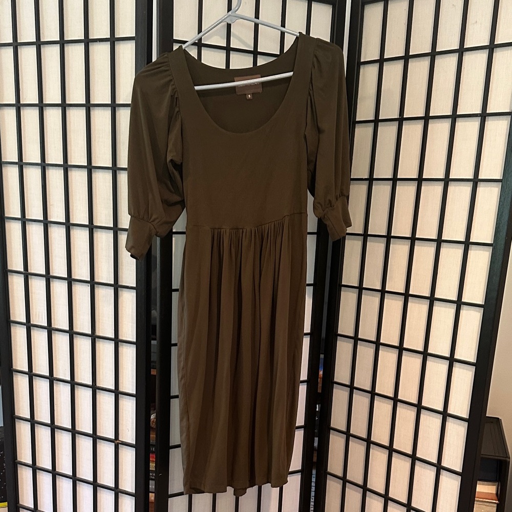 Bel Kazan Designer Olive Flowing Dress Small with Cuffed Puff Sleeves EUC